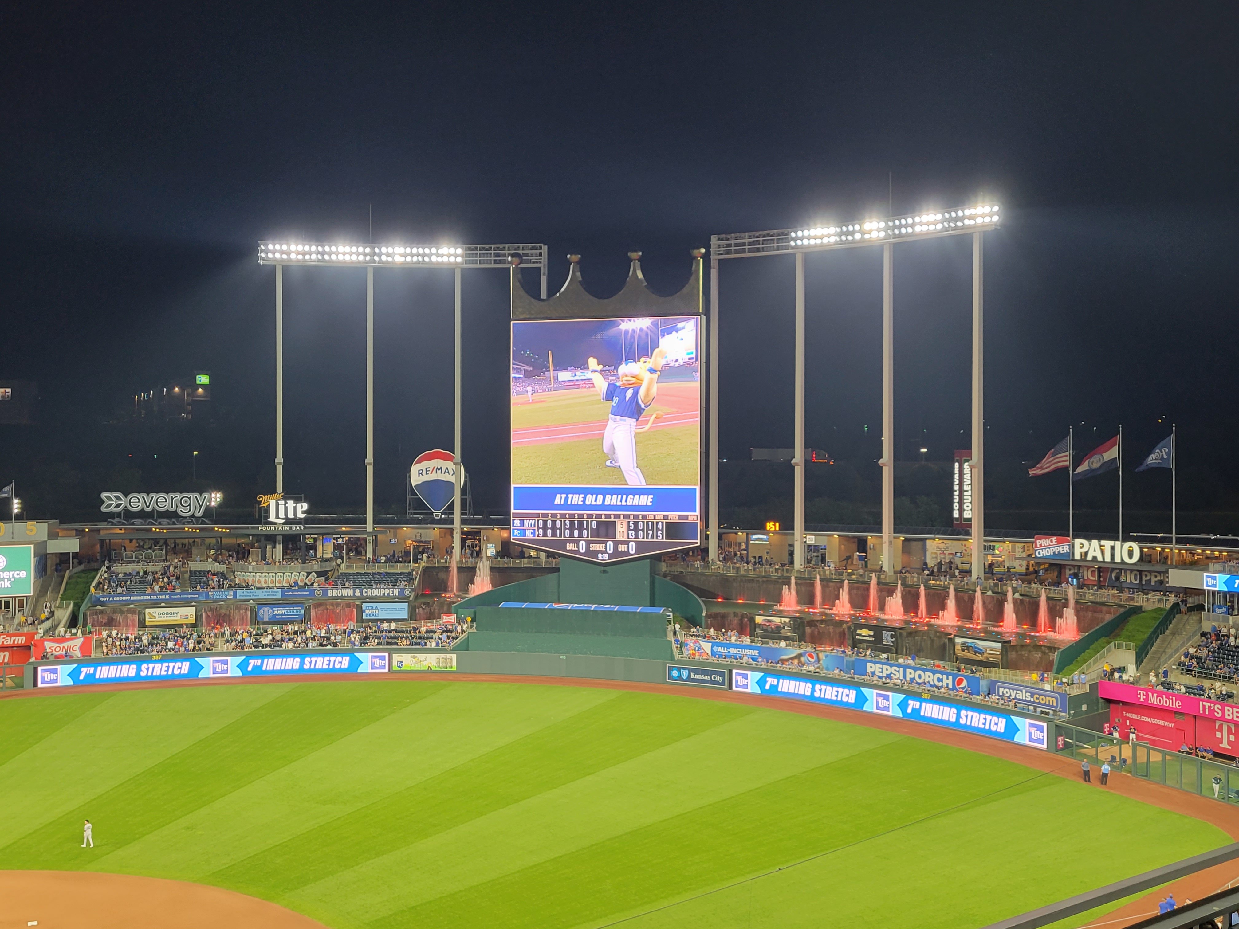 2015 World Series Game Used Lineup Card - Kansas City Royals at